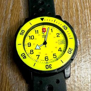 Victorinox Striker 24289 Andre Agassi limited edition Swiss Army watch